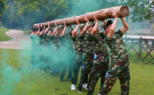 花都比奇軍事主題園